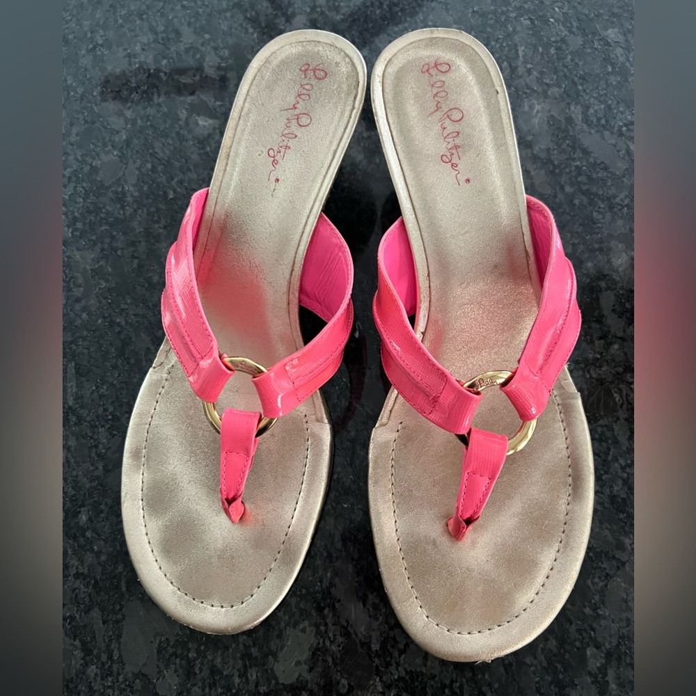 Pink Lilly Pulitzer slides